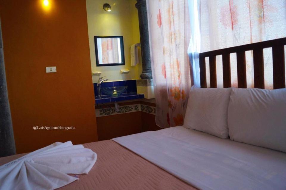 Hotel Del Pasaje Morales Комитан-де-Домингес Экстерьер фото